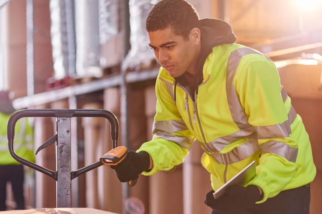 Career Start offers warehouse and logistics staffing services for employers. Filling your open positions in the warehousing industry has never been easier with on-demand staffing services.
